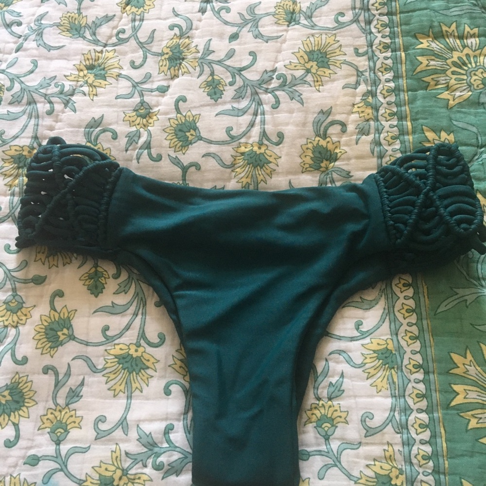 Mikoh Cayman Bikini Bottoms